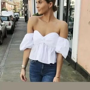 Sold ZARA WHITE OFF SHOULDER BARDOT TOP BNWT M B